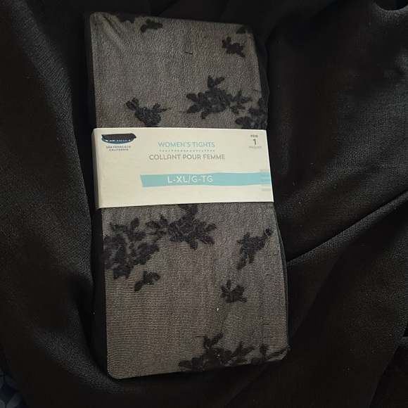 NWT- Old Navy Floral women tights - Picture 6 of 7